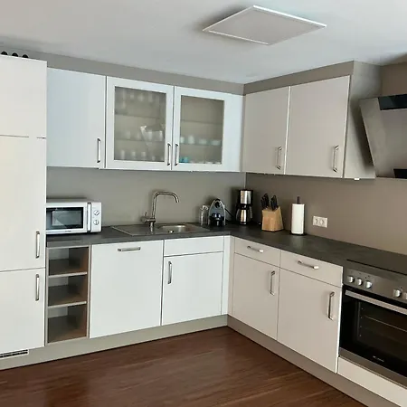 Gartenloft Mit Pool דירה