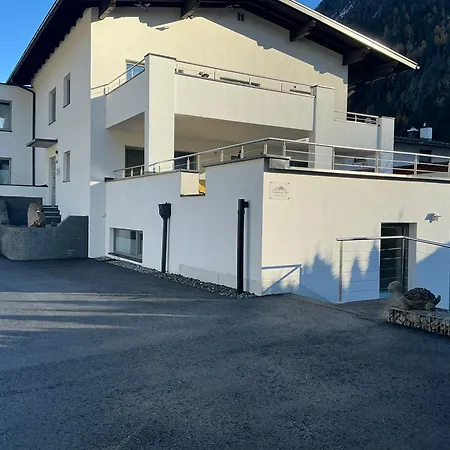 아파트 Gartenloft Mit Pool