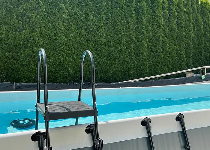 Gartenloft Mit Pool 아파트 Imsterberg