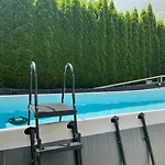Gartenloft Mit Pool Apartment Imsterberg