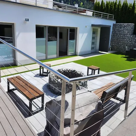 Gartenloft Mit Pool * Imsterberg